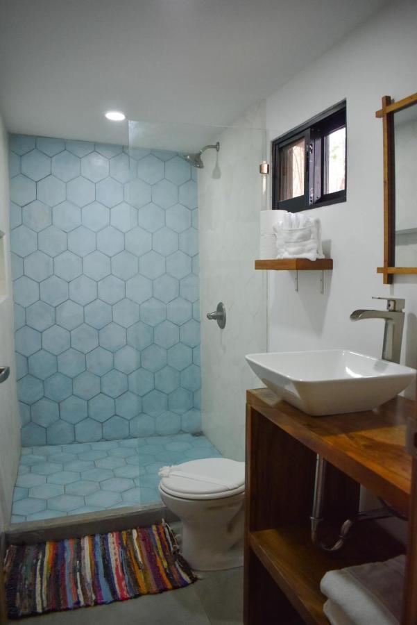 Blue Window Boutique Villas Hotel Playa Junquillal Exterior photo
