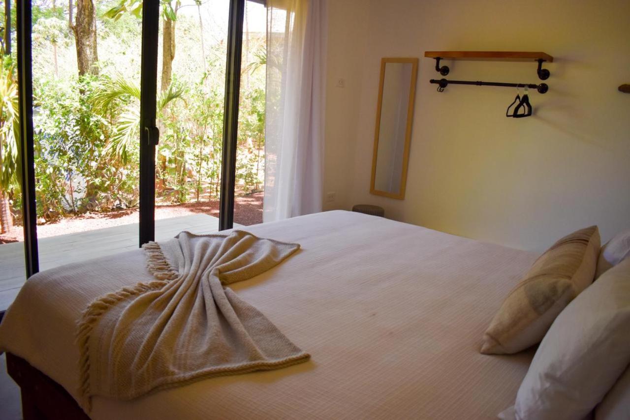 Blue Window Boutique Villas Hotel Playa Junquillal Exterior photo