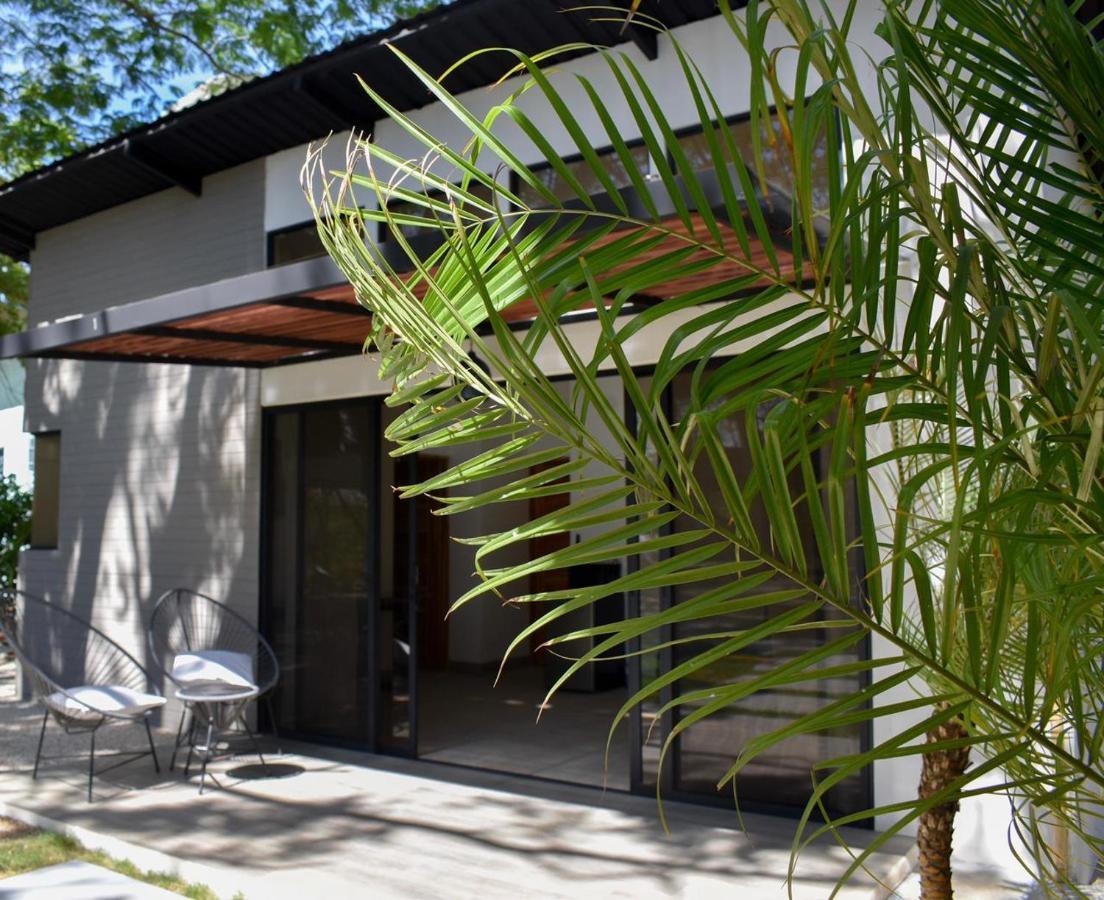 Blue Window Boutique Villas Hotel Playa Junquillal Exterior photo